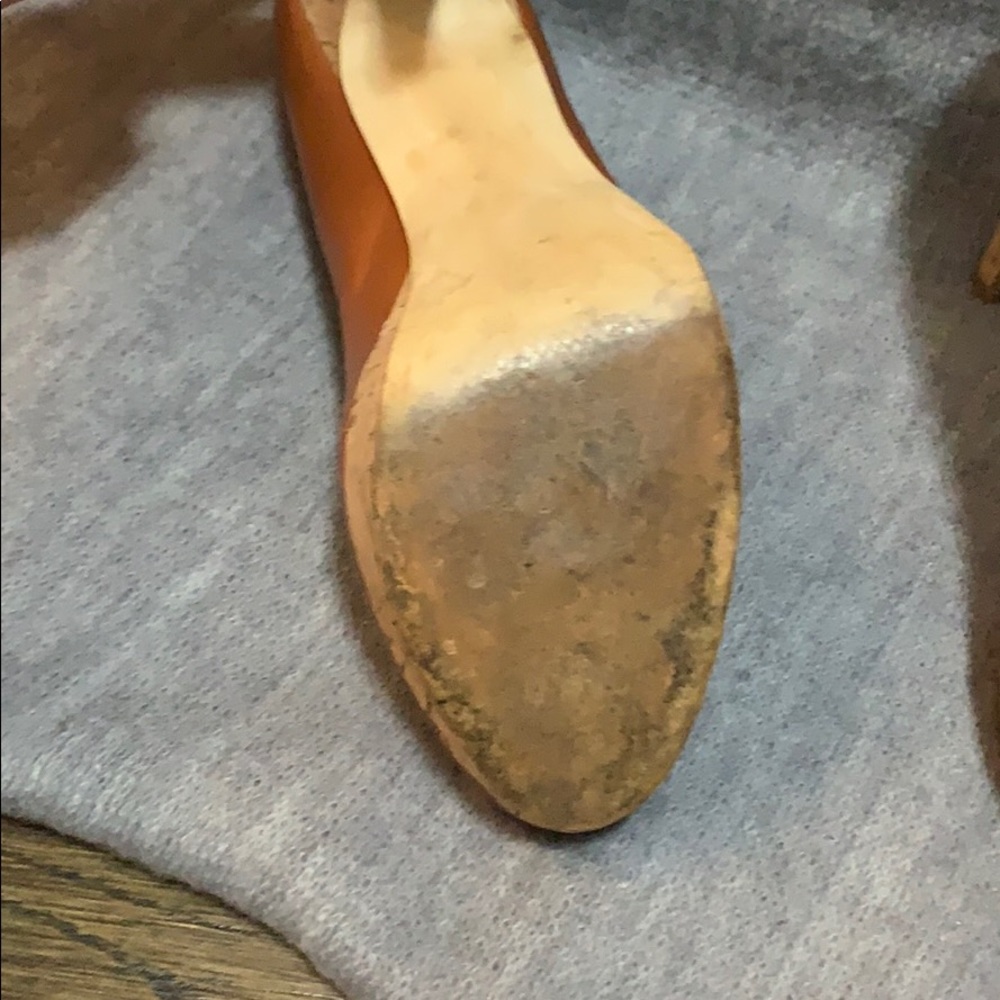 Heels - Picture 3 of 4